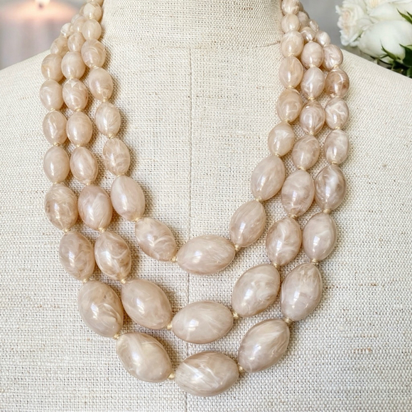 Vintage Signed West Germany Three Strand Nude Beige Swirl Resin Bead Necklace. - Picture 1 of 6